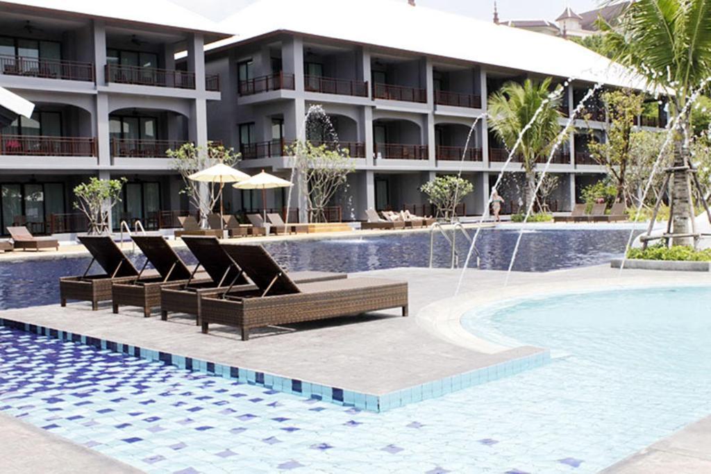 Ramada By Wyndham Aonang Krabi Hotel Exterior foto
